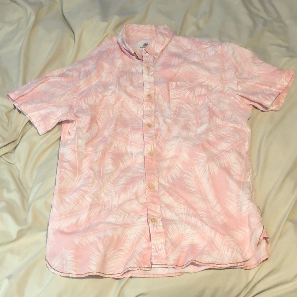 SurfSide Supply Medium Pink tree short sleeve shirt